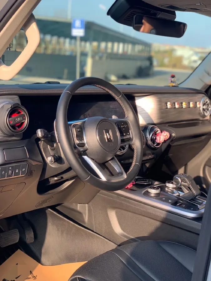 2023 Tank 300 2.0T 227HP L4 8AT,autocango,china used car exporter,china ev exporter,chinese used car exporter,chinese used ev exporter