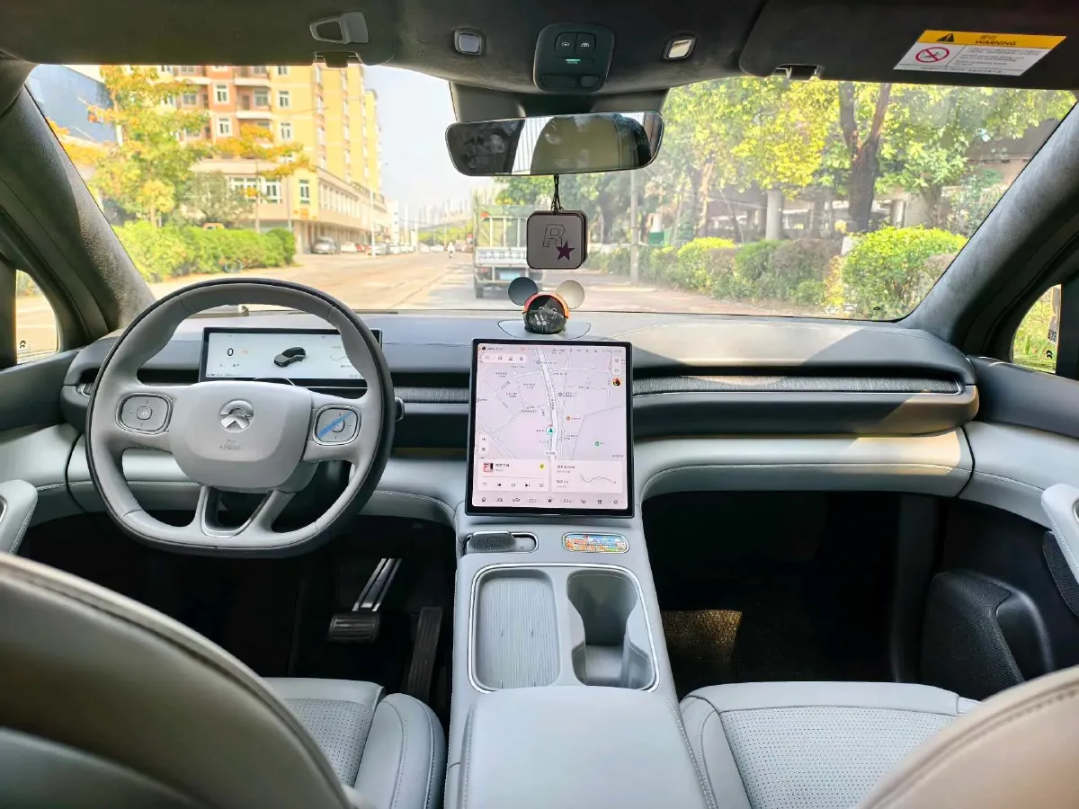 2024 NIO ES6 BEV 75KWH,autocango,china used car exporter,china ev exporter,chinese used car exporter,chinese used ev exporter