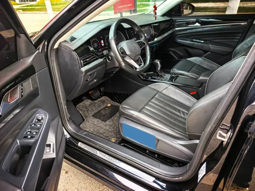 2023 Volkswagen Passat 2.0T 186HP L4 7DCT,autocango,china used car exporter,china ev exporter,chinese used car exporter,chinese used ev exporter