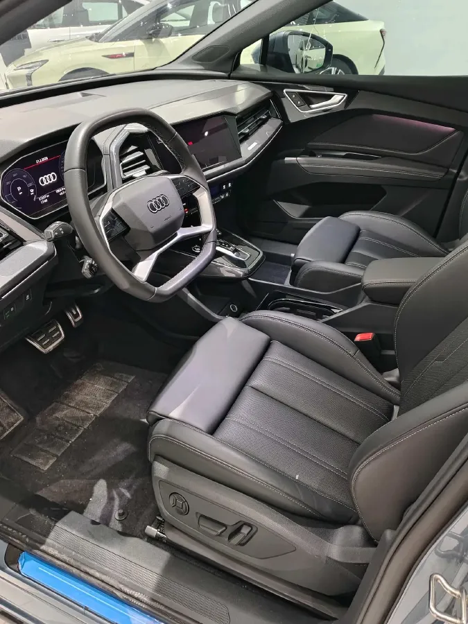 2024 Audi Q4 e-tron BEV 84.8KWH,autocango,china used car exporter,china ev exporter,chinese used car exporter,chinese used ev exporter