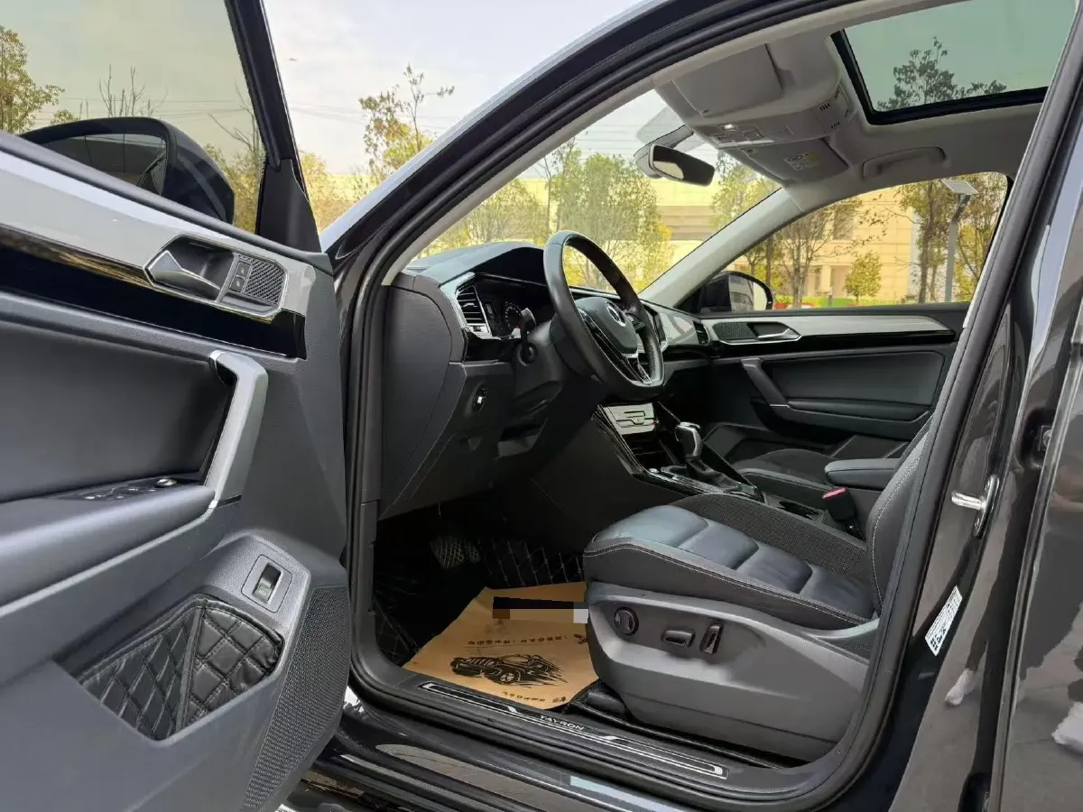 2021 Volkswagen Tayron 2.0T 186HP L4 7DCT,autocango,china used car exporter,china ev exporter,chinese used car exporter,chinese used ev exporter