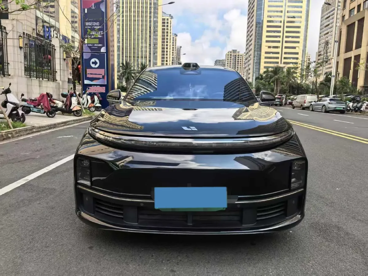 2023 Li L7 Range Extended 154HP REEV 40.9KWH,autocango,china used car exporter,china ev exporter,chinese used car exporter,chinese used ev exporter