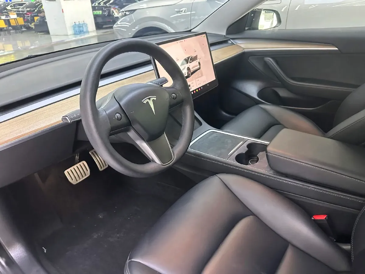 2022 Chevrolet Blazer 2.0T 237HP L4 9AT,autocango,china used car exporter,china ev exporter,chinese used car exporter,chinese used ev exporter