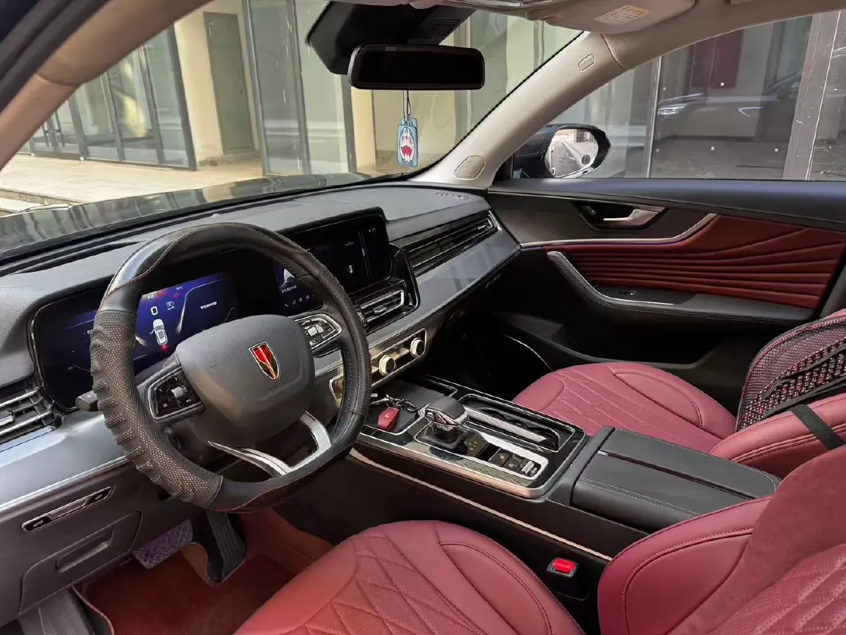 2023 HongQi HS5 2.0T 252HP L4 8AT,autocango,china used car exporter,china ev exporter,chinese used car exporter,chinese used ev exporter