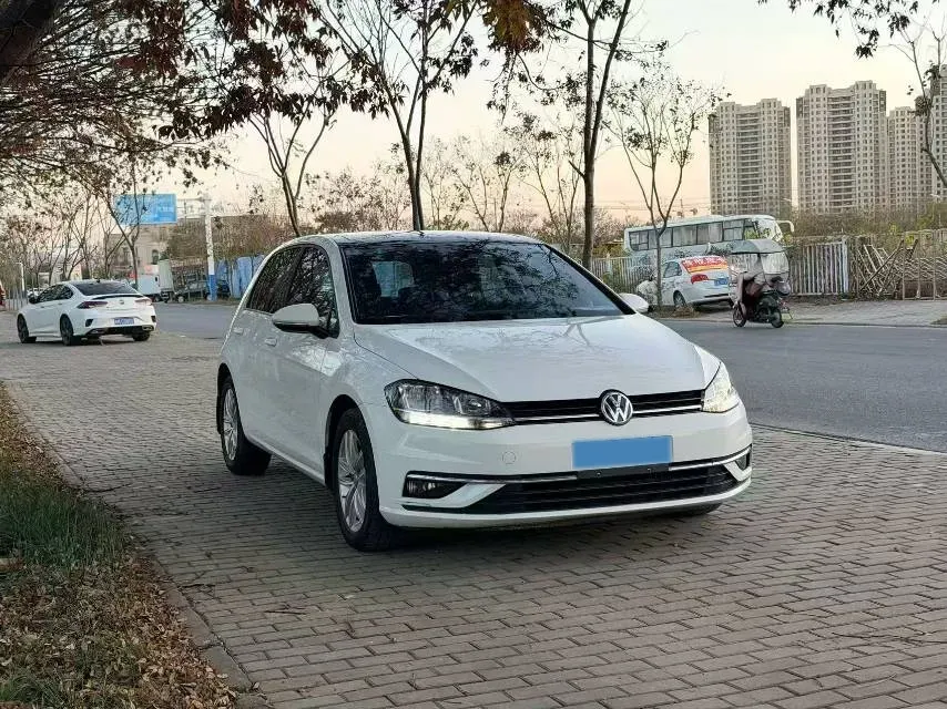 2019 Brilliance Auto V7 1.8T 231HP L4 7DCT,autocango,china used car exporter,china ev exporter,chinese used car exporter,chinese used ev exporter