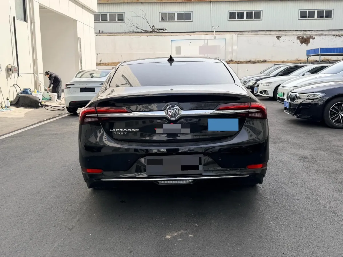 2021 Buick Larcosse 1.5T 169HP L4 9AT,autocango,china used car exporter,china ev exporter,chinese used car exporter,chinese used ev exporter