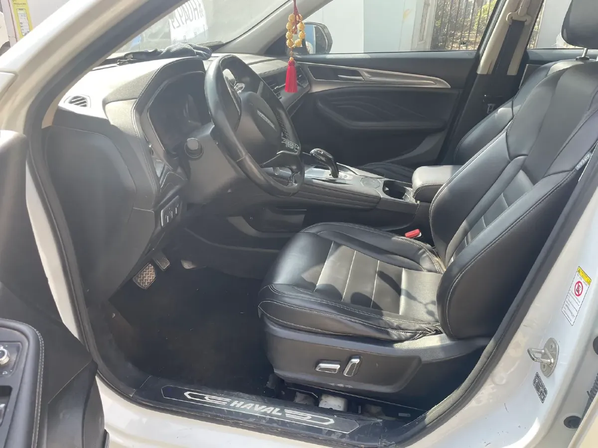 2019 Haval F7 2.0T 197HP L4 7DCT,autocango,china used car exporter,china ev exporter,chinese used car exporter,chinese used ev exporter