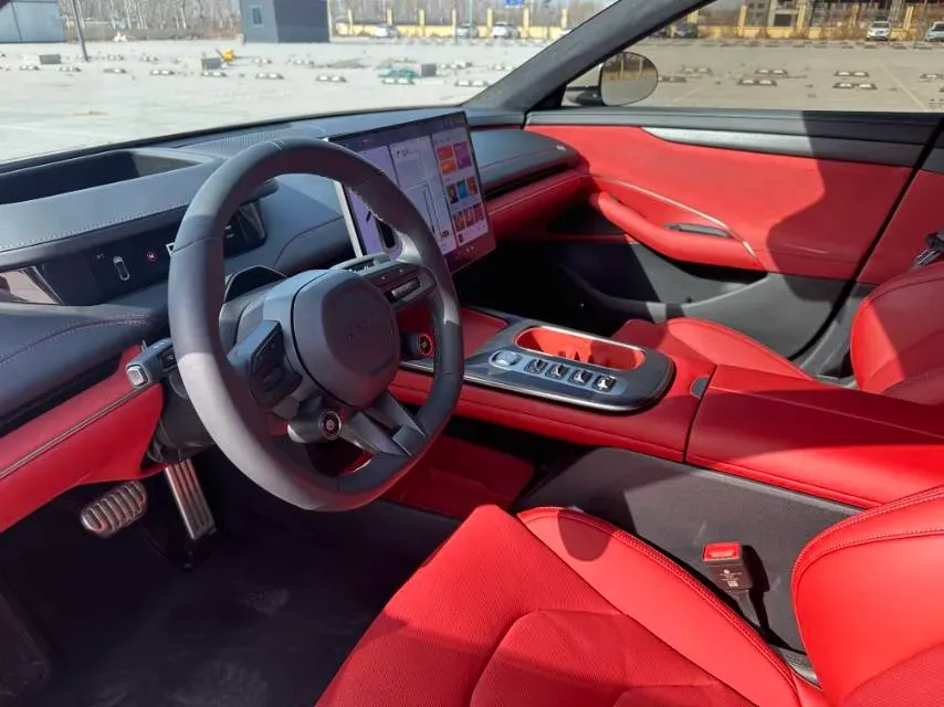 2024 MI SU7 BEV 101KWH,autocango,china used car exporter,china ev exporter,chinese used car exporter,chinese used ev exporter