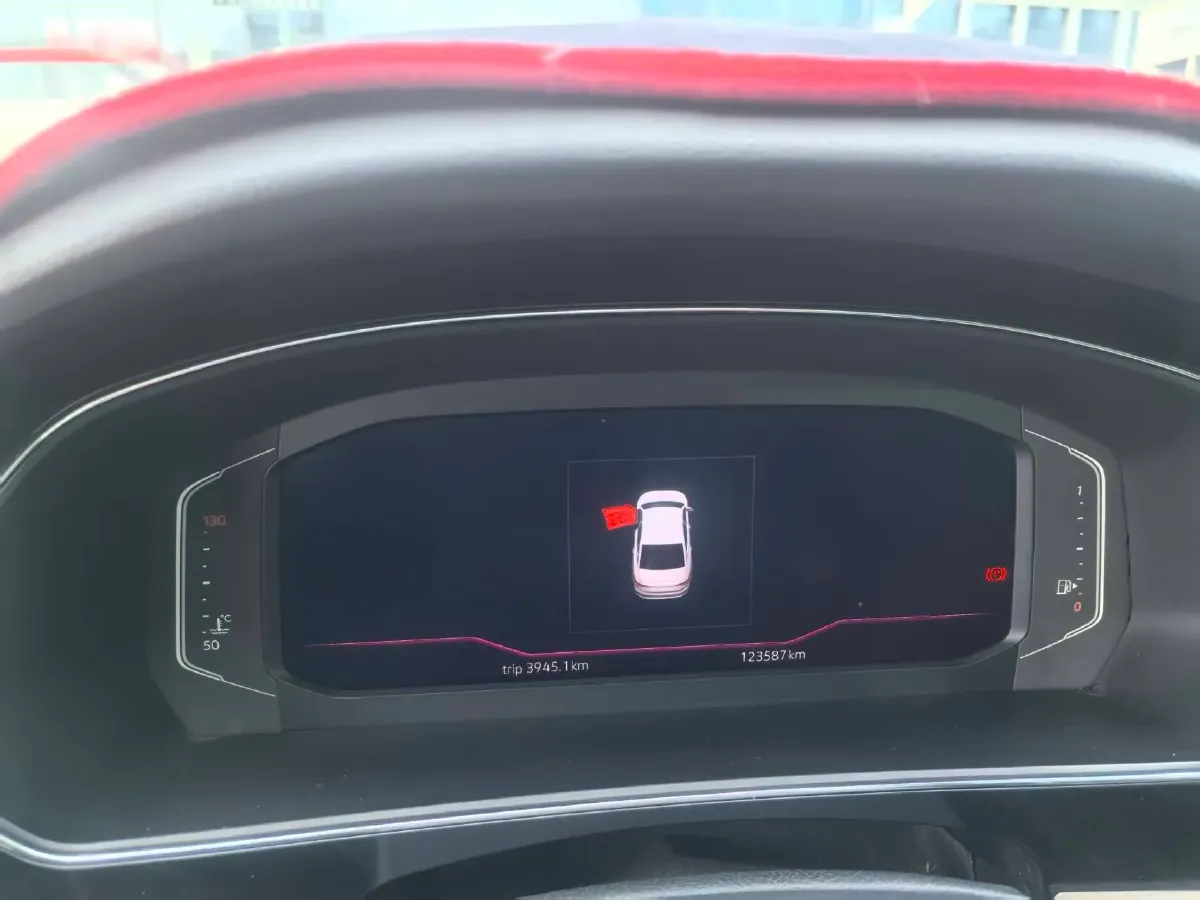 2019 Volvo V40 1.5T 152HP L4 6AT,autocango,china used car exporter,china ev exporter,chinese used car exporter,chinese used ev exporter