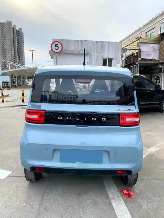 2021 WuLing HongGuang MINI EV BEV 9KWH,autocango,china used car exporter,china ev exporter,chinese used car exporter,chinese used ev exporter