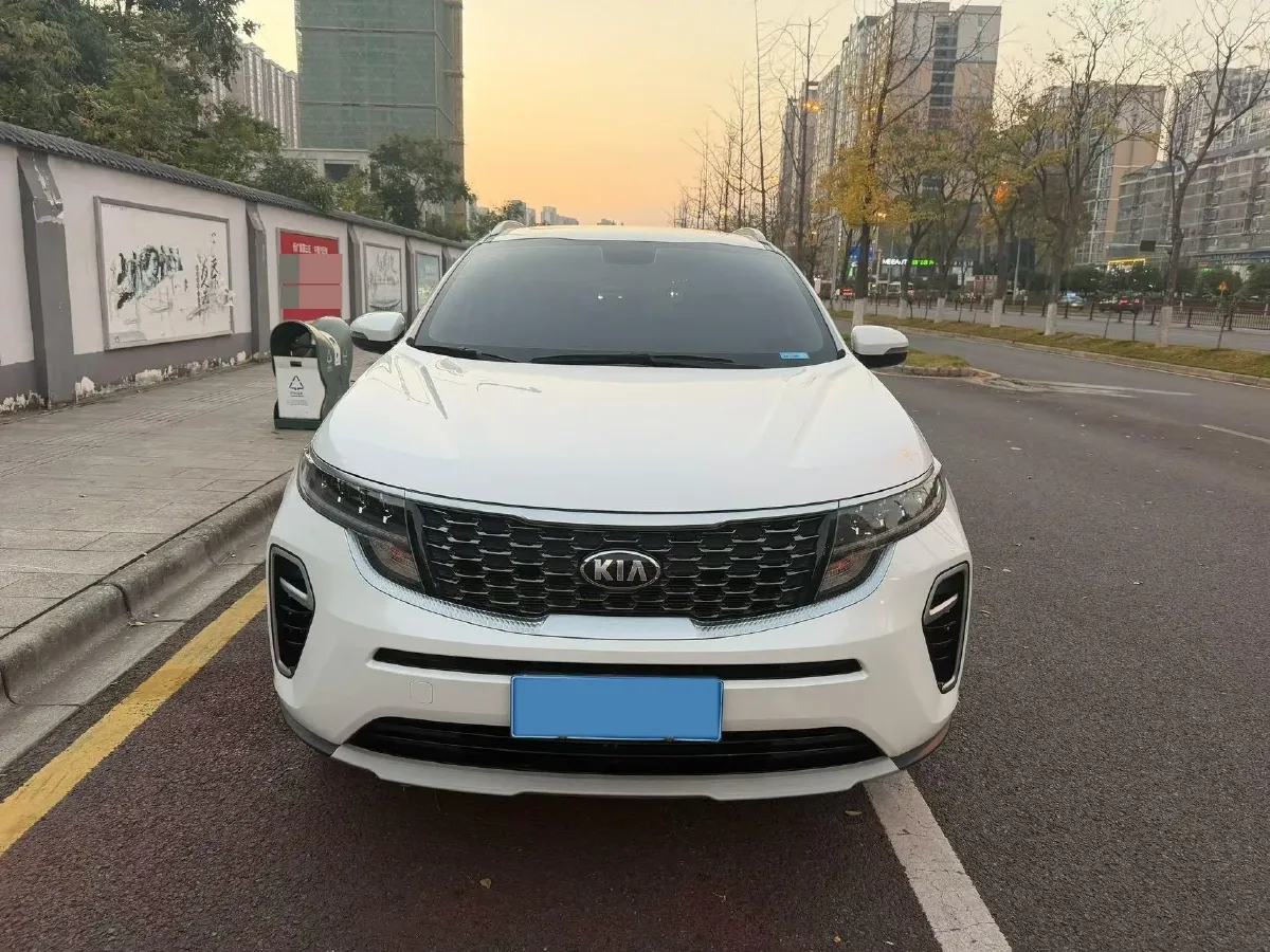 2021 Kia KX5 2.0L 165HP L4 6AT,autocango,china used car exporter,china ev exporter,chinese used car exporter,chinese used ev exporter