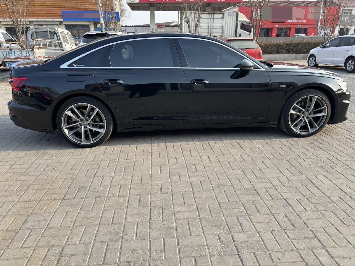 2022 Audi A6L 2.0T 190HP L4 7DCT,autocango,china used car exporter,china ev exporter,chinese used car exporter,chinese used ev exporter