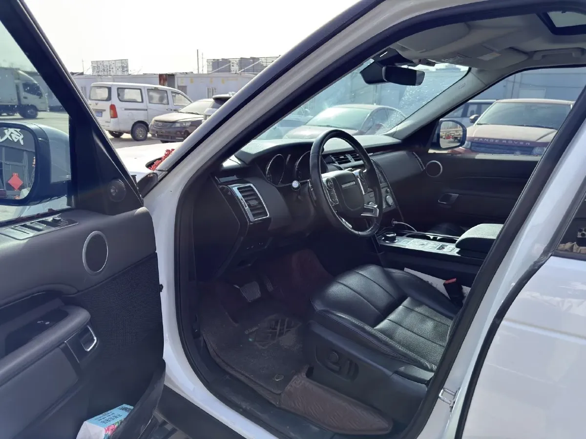 2017 Land Rover Discovery 3.0T 340HP V6 8AT,autocango,china used car exporter,china ev exporter,chinese used car exporter,chinese used ev exporter