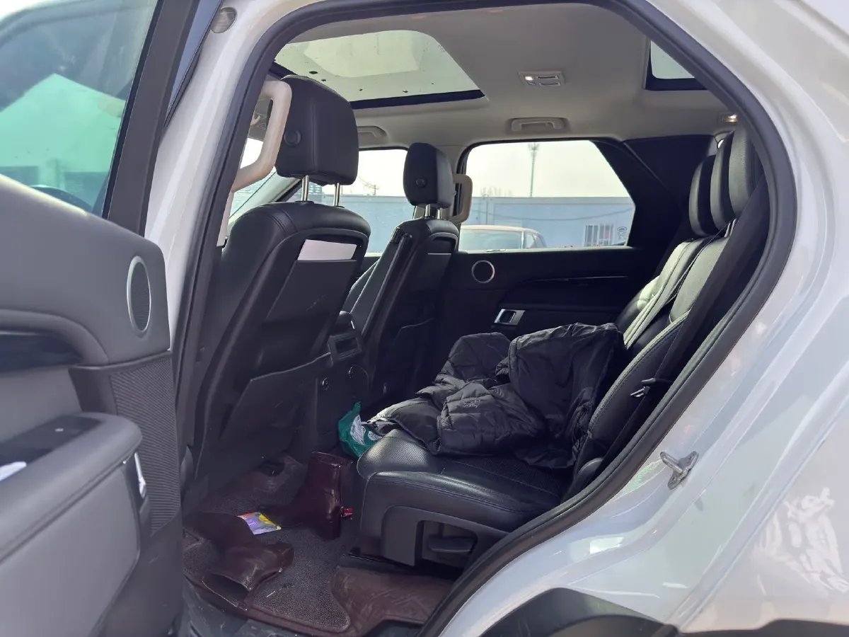 2017 Land Rover Discovery 3.0T 340HP V6 8AT,autocango,china used car exporter,china ev exporter,chinese used car exporter,chinese used ev exporter