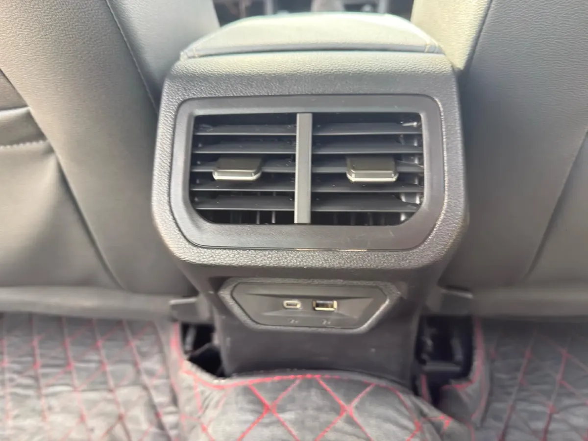 2023 Volkswagen Lavida 1.5L 113HP L4 6AT,autocango,china used car exporter,china ev exporter,chinese used car exporter,chinese used ev exporter