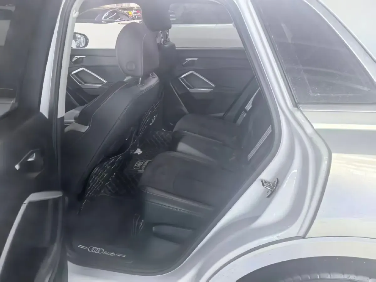 2021 Audi Q3 1.4T 150HP L4 7DCT,autocango,china used car exporter,china ev exporter,chinese used car exporter,chinese used ev exporter