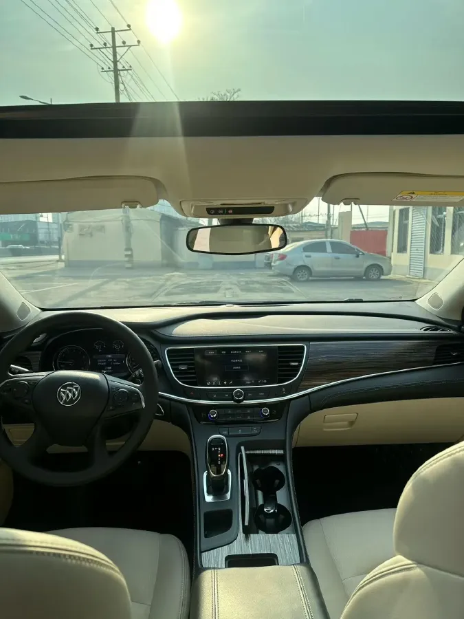 2019 Buick Larcosse 2.0T 241HP L4 9AT,autocango,china used car exporter,china ev exporter,chinese used car exporter,chinese used ev exporter