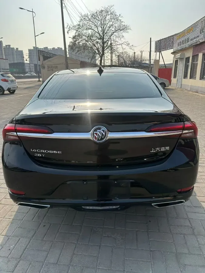 2019 Buick Larcosse 2.0T 241HP L4 9AT,autocango,china used car exporter,china ev exporter,chinese used car exporter,chinese used ev exporter