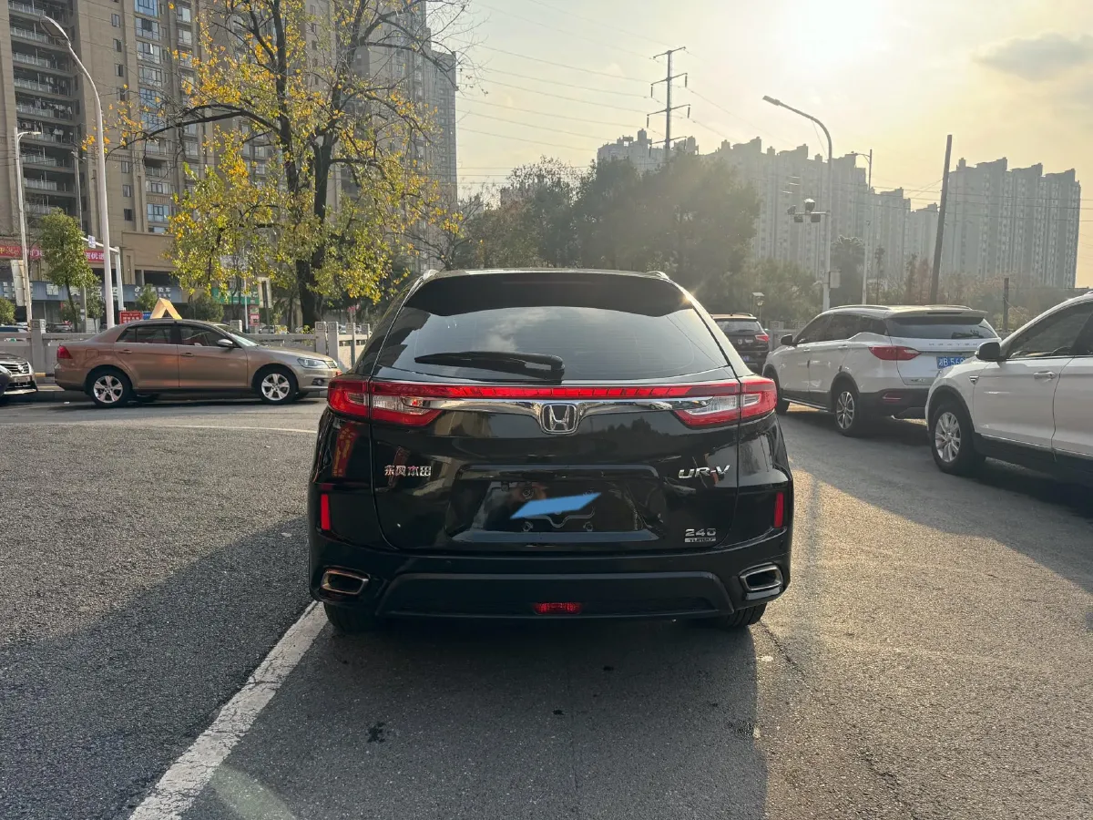 2017 Honda UR-V 1.5T 193HP L4 CVT,autocango,china used car exporter,china ev exporter,chinese used car exporter,chinese used ev exporter