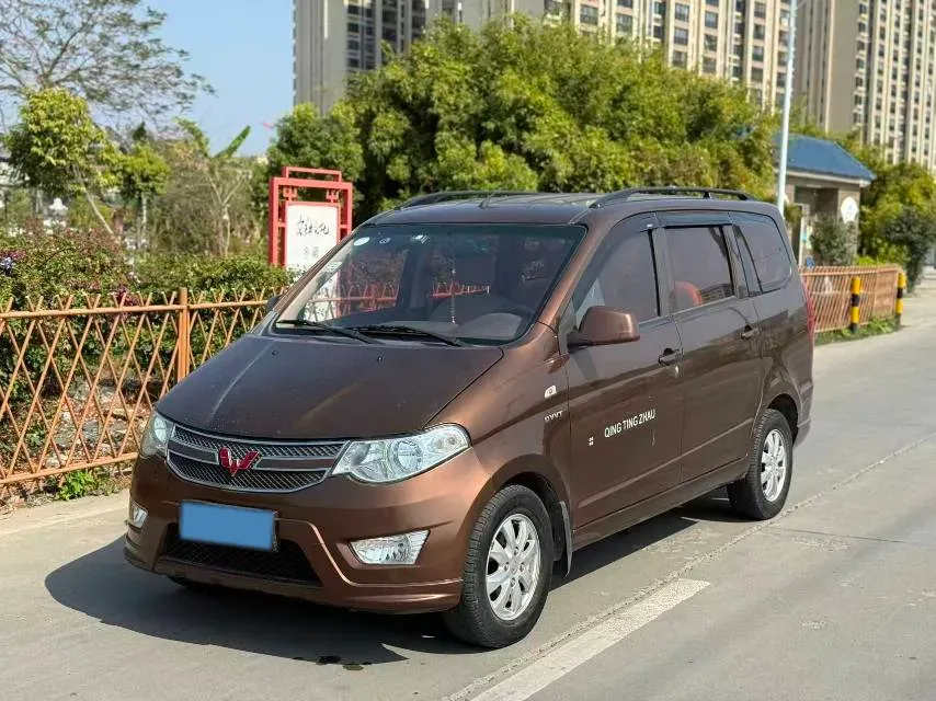 2016 WuLing HongGuang 1.5L 112HP L4 5MT,autocango,china used car exporter,china ev exporter,chinese used car exporter,chinese used ev exporter