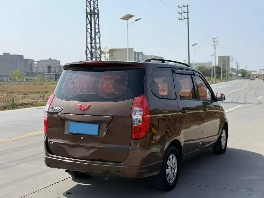 2016 WuLing HongGuang 1.5L 112HP L4 5MT,autocango,china used car exporter,china ev exporter,chinese used car exporter,chinese used ev exporter