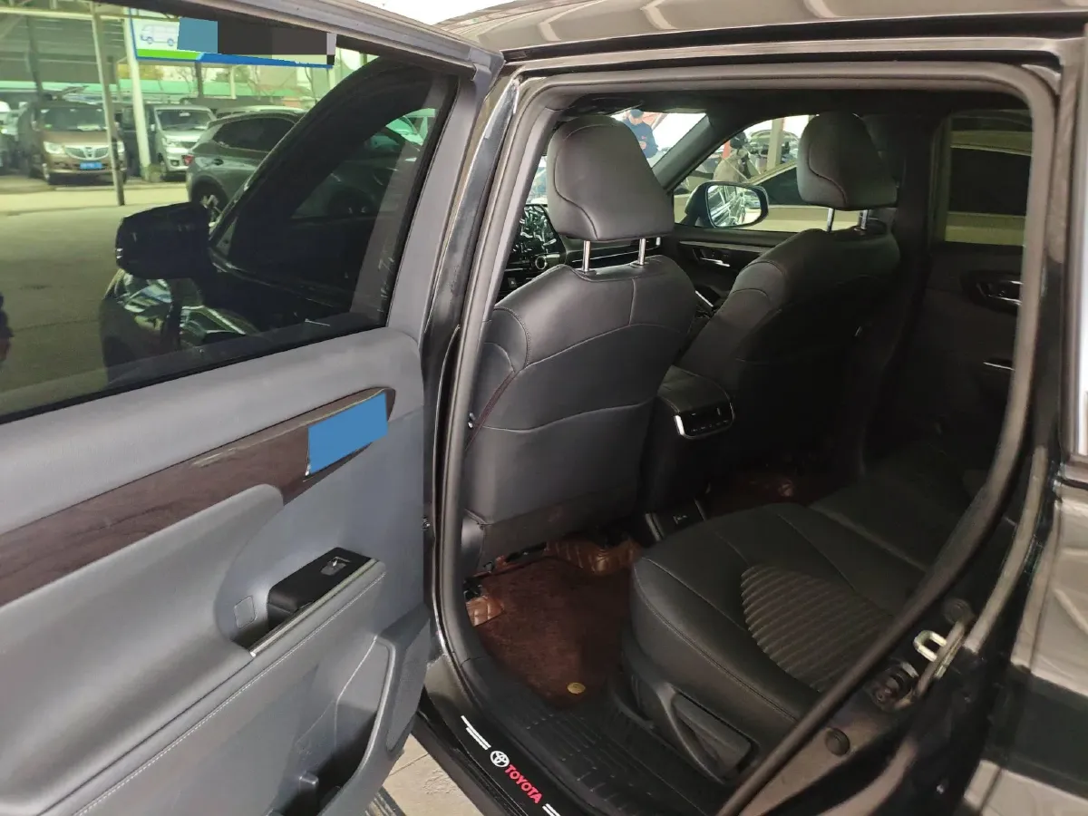 2021 Toyota Crown Kluger 2.5L 192HP L4 E-CVT Hybrid,autocango,china used car exporter,china ev exporter,chinese used car exporter,chinese used ev exporter