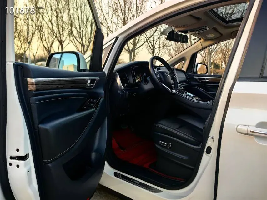 2021 GAC Trumpchi M8 2.0T 252HP L4 8AT,autocango,china used car exporter,china ev exporter,chinese used car exporter,chinese used ev exporter