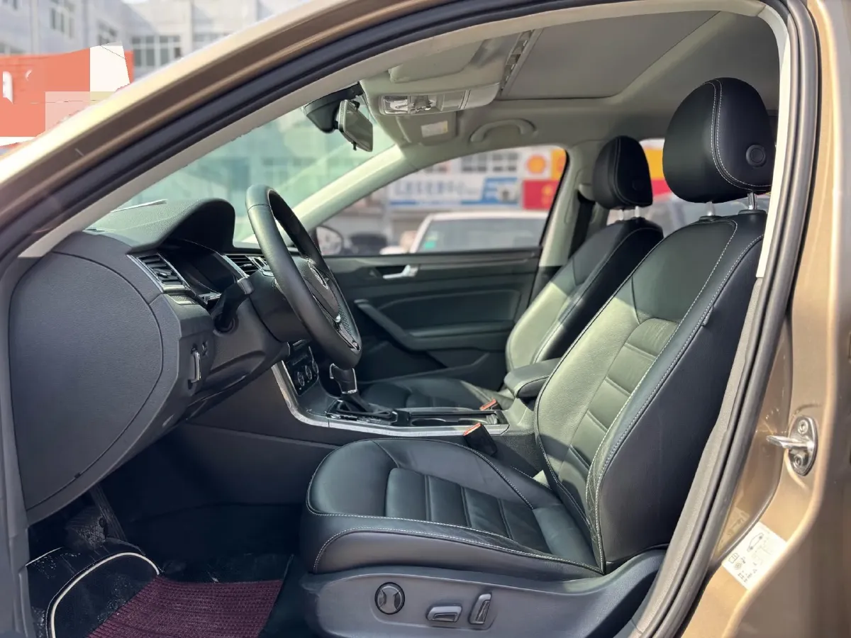 2017 Volkswagen Passat 1.8T 180HP L4 7DCT,autocango,china used car exporter,china ev exporter,chinese used car exporter,chinese used ev exporter