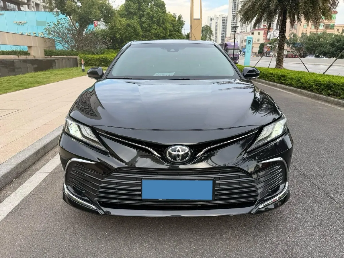 2021 Toyota Camry 2.5L 209HP L4 8AT,autocango,china used car exporter,china ev exporter,chinese used car exporter,chinese used ev exporter