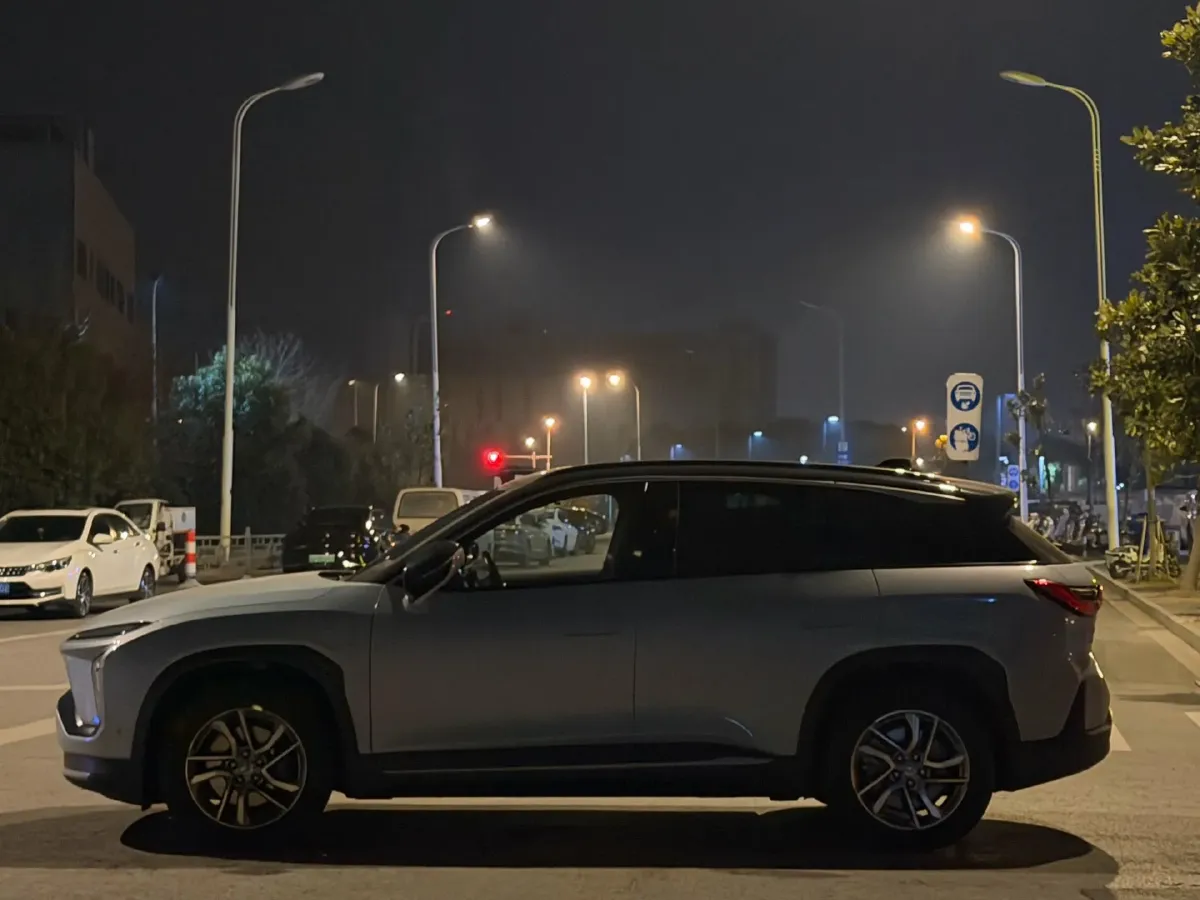 2022 NIO ES6 BEV 100KWH,autocango,china used car exporter,china ev exporter,chinese used car exporter,chinese used ev exporter