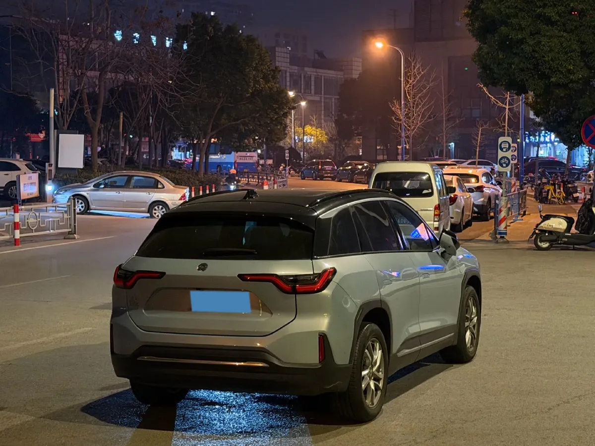 2022 NIO ES6 BEV 100KWH,autocango,china used car exporter,china ev exporter,chinese used car exporter,chinese used ev exporter