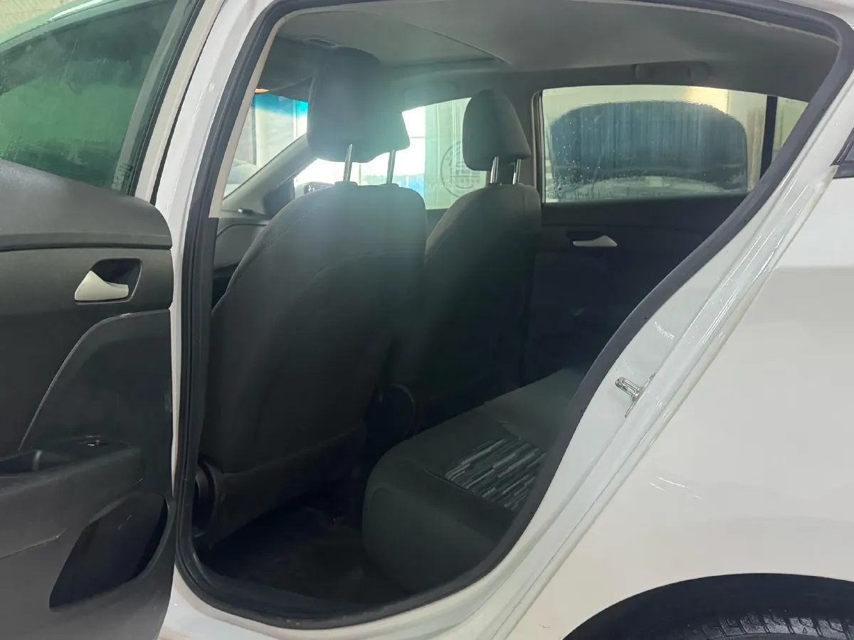 2019 Chevrolet Cavalier 1.5L 113HP L4 6AT,autocango,china used car exporter,china ev exporter,chinese used car exporter,chinese used ev exporter