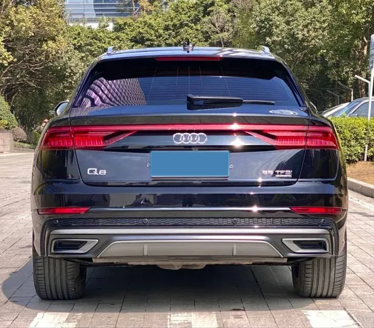 2021 Audi Q8 3.0T 340HP V6 8AT,autocango,china used car exporter,china ev exporter,chinese used car exporter,chinese used ev exporter