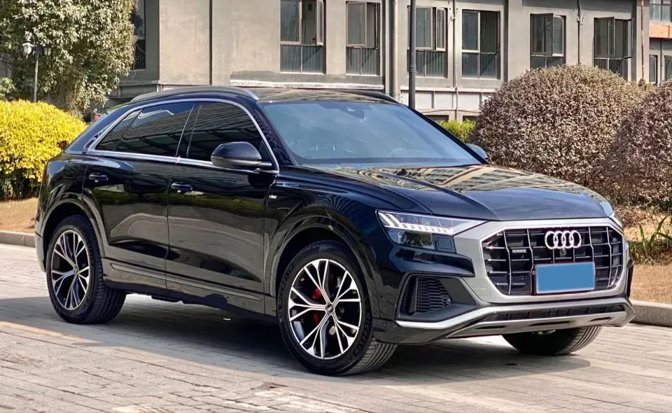 2021 Audi Q8 3.0T 340HP V6 8AT,autocango,china used car exporter,china ev exporter,chinese used car exporter,chinese used ev exporter
