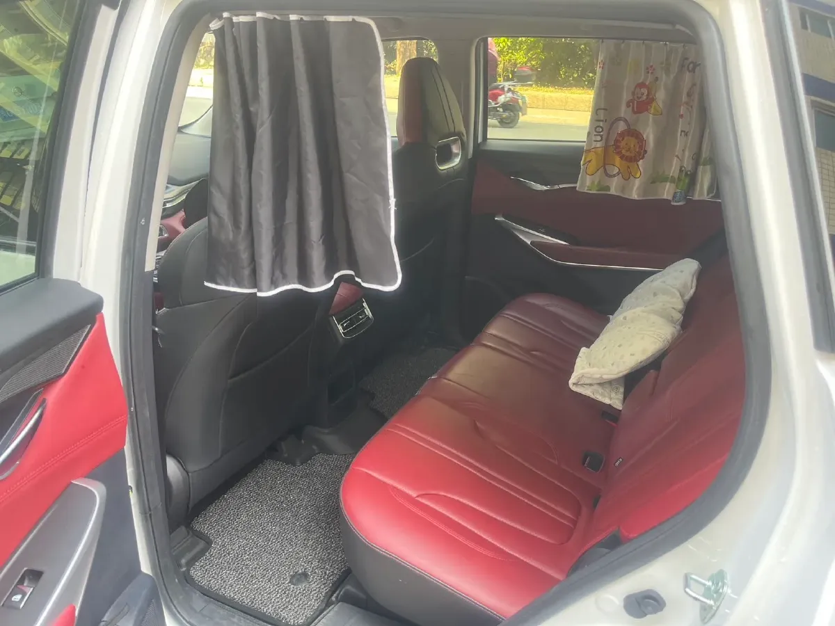 2022 ChangAn CS75 Plus 2.0T 233HP L4 8AT,autocango,china used car exporter,china ev exporter,chinese used car exporter,chinese used ev exporter