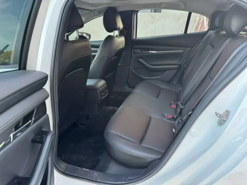 2020 Mazda 3 Axela 2.0L 158HP L4 6AT,autocango,china used car exporter,china ev exporter,chinese used car exporter,chinese used ev exporter