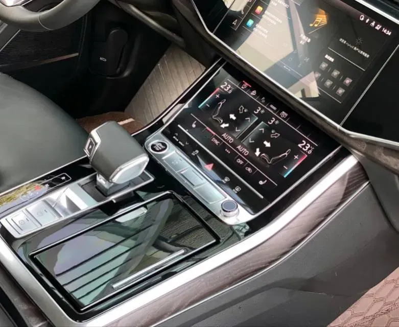 2021 Audi Q8 3.0T 340HP V6 8AT,autocango,china used car exporter,china ev exporter,chinese used car exporter,chinese used ev exporter