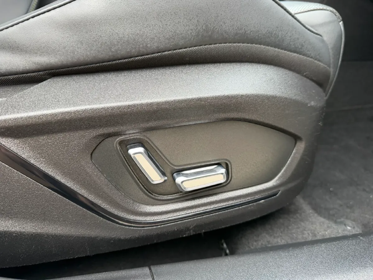 2023 MAXUS G50 1.5T 181HP L4 7DCT,autocango,china used car exporter,china ev exporter,chinese used car exporter,chinese used ev exporter