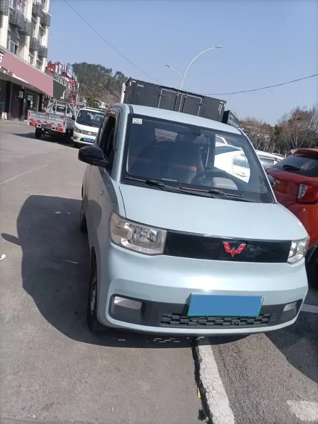 2020 WuLing HongGuang MINI EV BEV 9.3KWH,autocango,china used car exporter,china ev exporter,chinese used car exporter,chinese used ev exporter