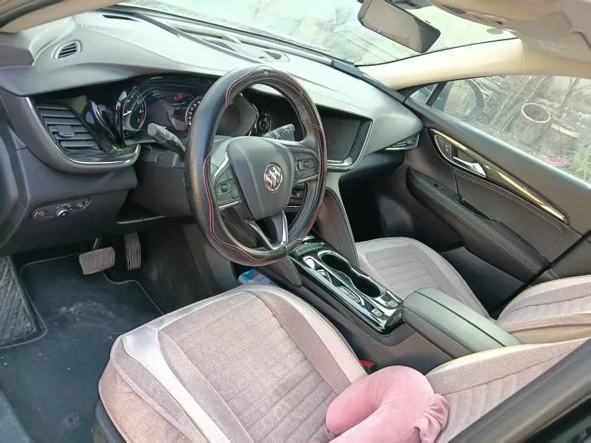 2023 Buick EnvisionPlus 2.0T 237HP L4 9AT,autocango,china used car exporter,china ev exporter,chinese used car exporter,chinese used ev exporter