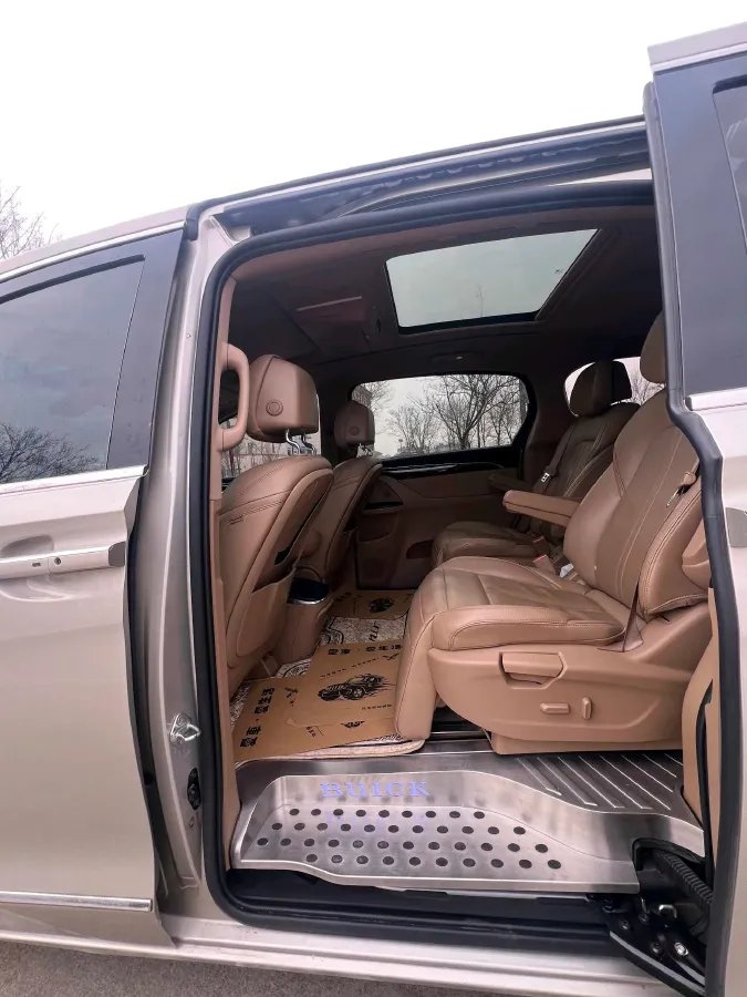 2018 Buick GL8 2.0T 260HP L4 6AT,autocango,china used car exporter,china ev exporter,chinese used car exporter,chinese used ev exporter