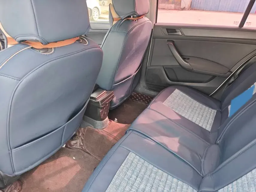 2018 Skoda Rapid Spaceback 1.6L 110HP L4 6AT,autocango,china used car exporter,china ev exporter,chinese used car exporter,chinese used ev exporter