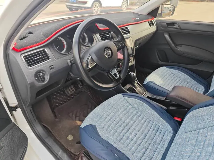 2018 Skoda Rapid Spaceback 1.6L 110HP L4 6AT,autocango,china used car exporter,china ev exporter,chinese used car exporter,chinese used ev exporter