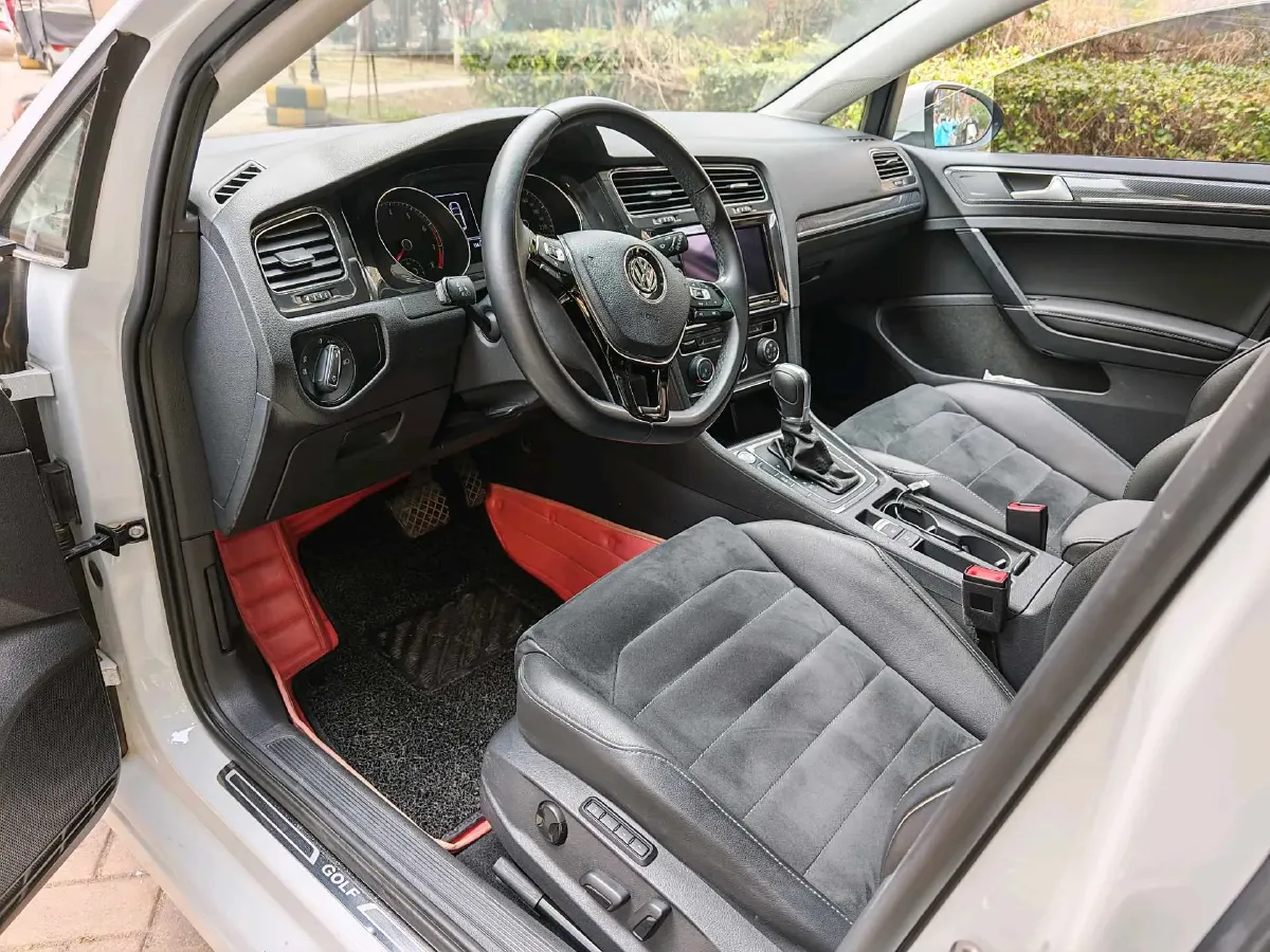 2019 Volkswagen Golf 1.4T 150HP L4 7DCT,autocango,china used car exporter,china ev exporter,chinese used car exporter,chinese used ev exporter