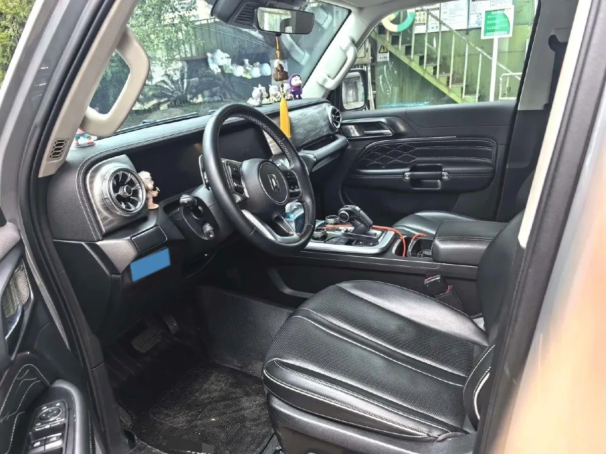 2021 Tank 300 2.0T 227HP L4 8AT,autocango,china used car exporter,china ev exporter,chinese used car exporter,chinese used ev exporter