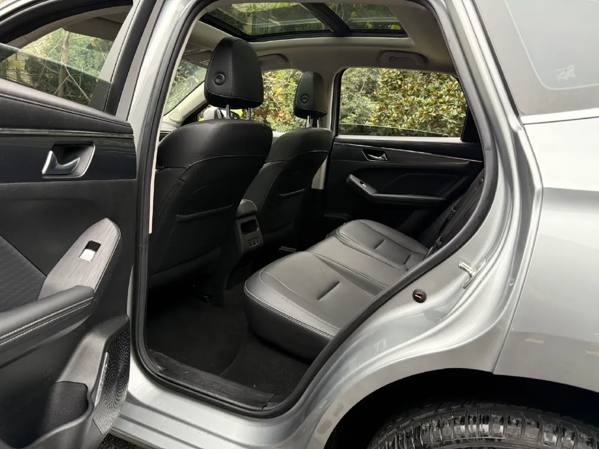 2021 Haval Jolion 1.5T 150HP L4 7DCT,autocango,china used car exporter,china ev exporter,chinese used car exporter,chinese used ev exporter