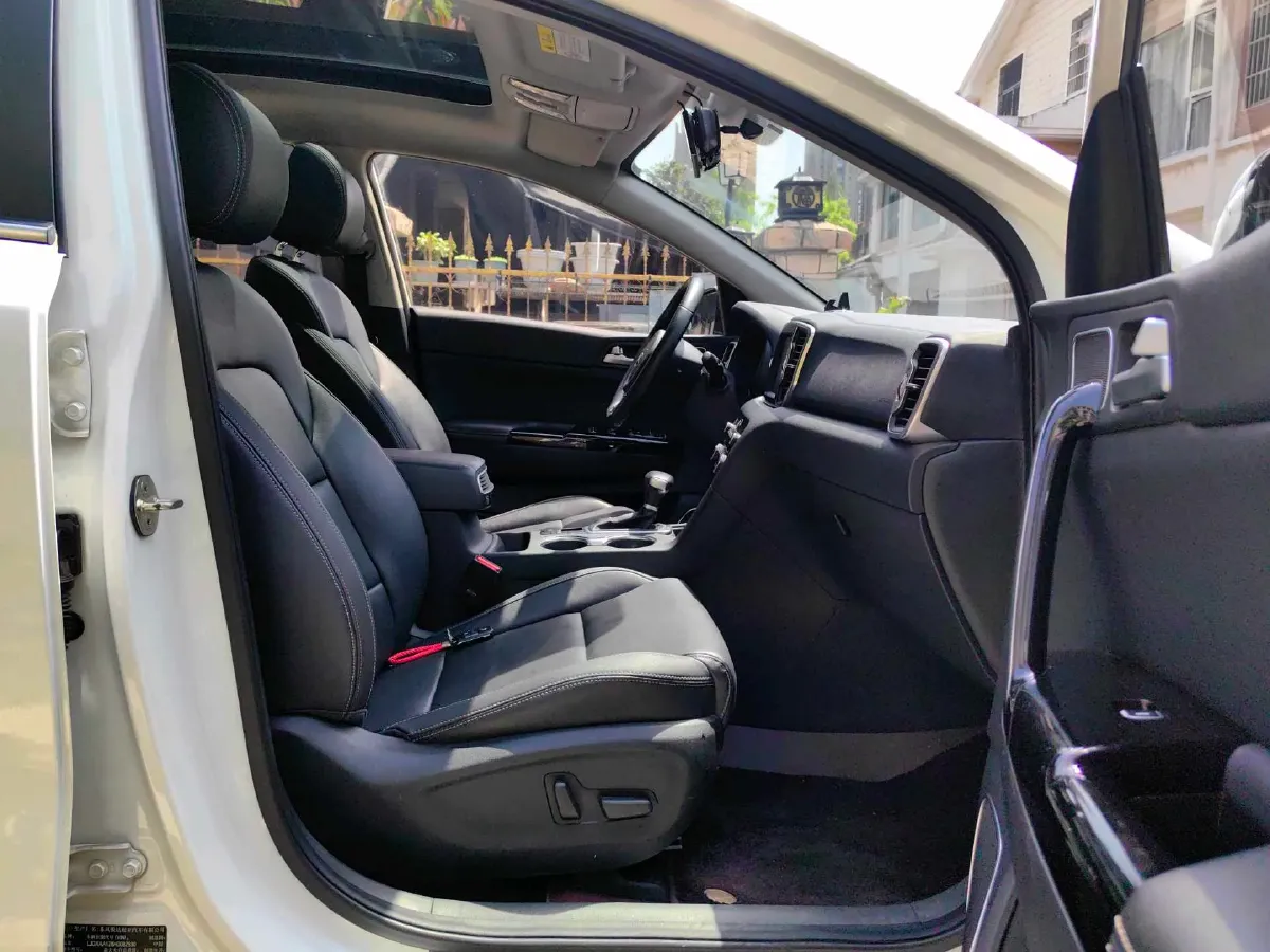 2017 Kia KX5 1.6T 177HP L4 7DCT,autocango,china used car exporter,china ev exporter,chinese used car exporter,chinese used ev exporter