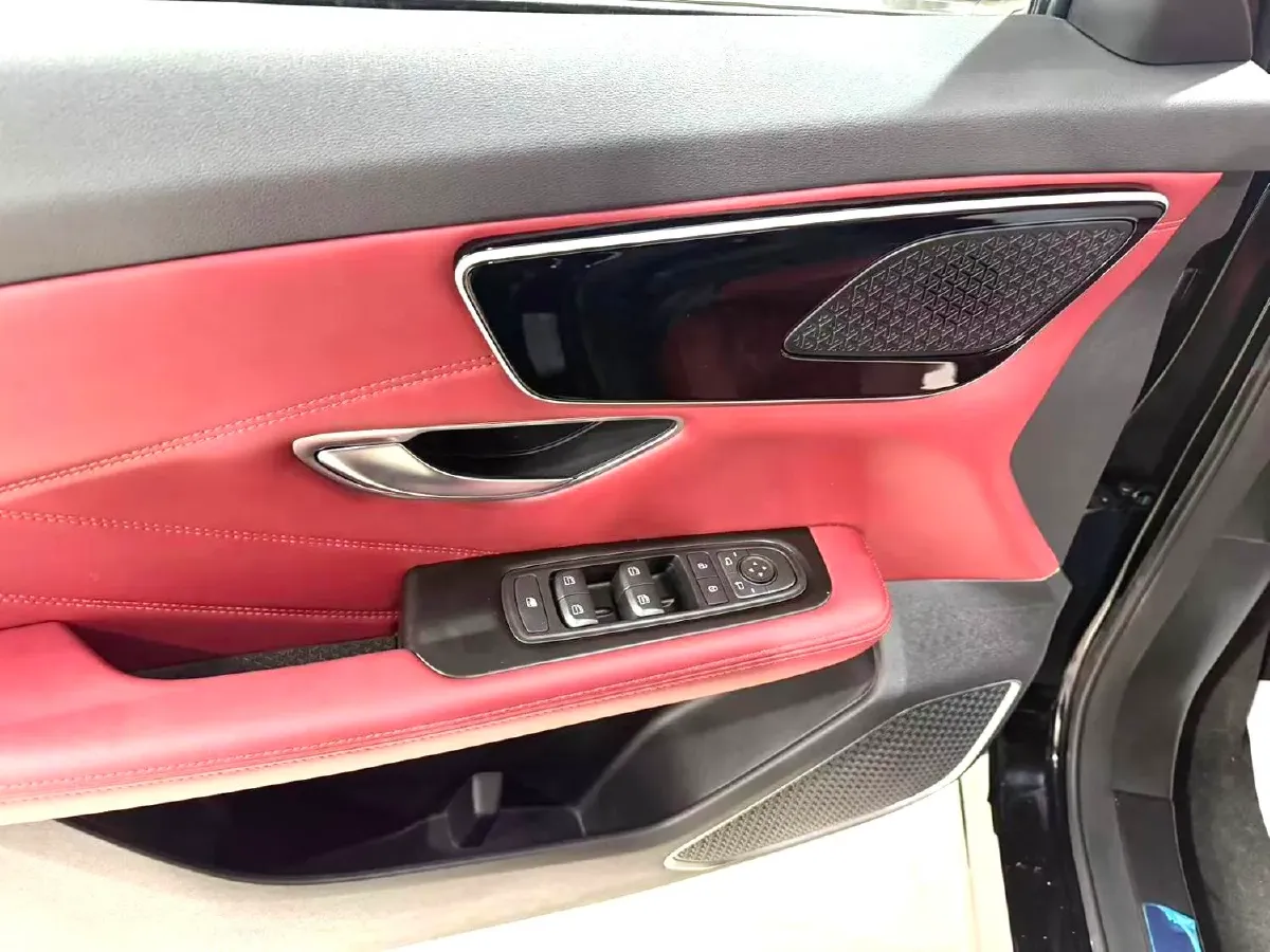 2025 Jetour X70 Plus 1.5T 156HP L4 6DCT,autocango,china used car exporter,china ev exporter,chinese used car exporter,chinese used ev exporter