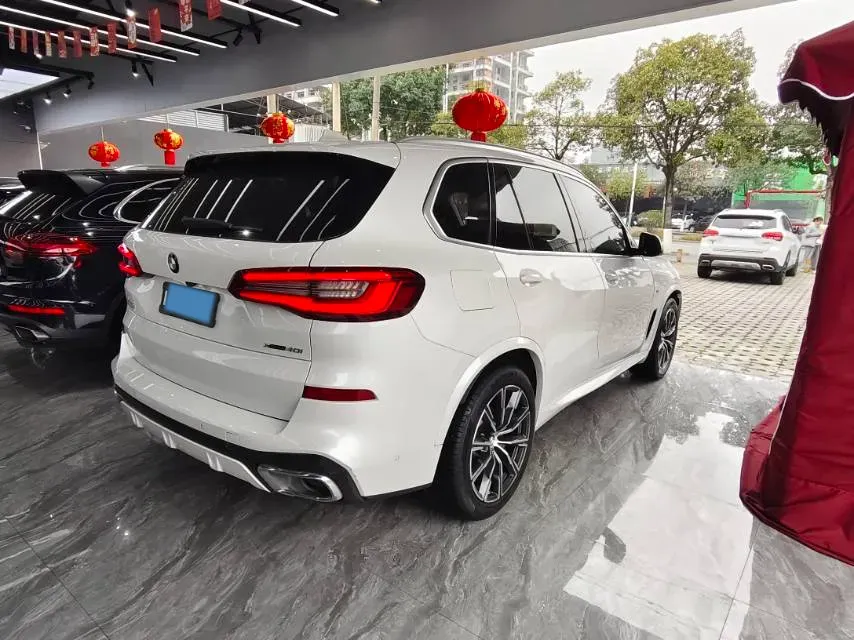 2020 BMW X5 3.0T 340HP L6 8AT,autocango,china used car exporter,china ev exporter,chinese used car exporter,chinese used ev exporter