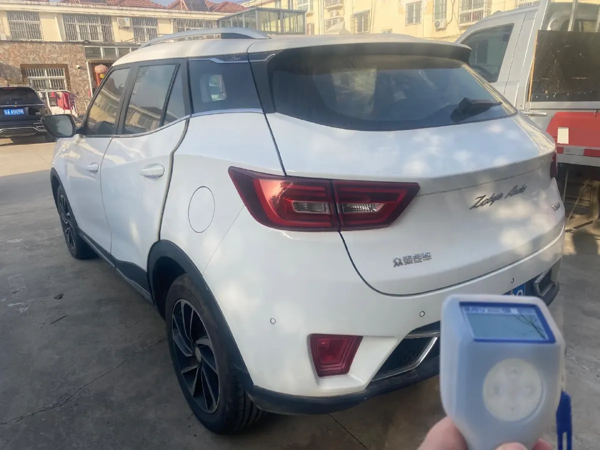 2017 Zotye T300 1.5T 144HP L4 CVT,autocango,china used car exporter,china ev exporter,chinese used car exporter,chinese used ev exporter